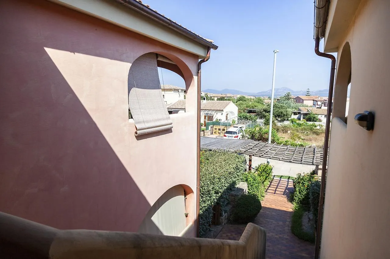 Aria Di Vacanza - Zenzero Apartment Murta Maria